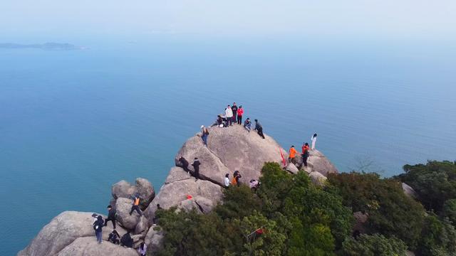 蔡磊为网红照奔赴山海，闯入未开发区域，失联70天后，遗骸找到