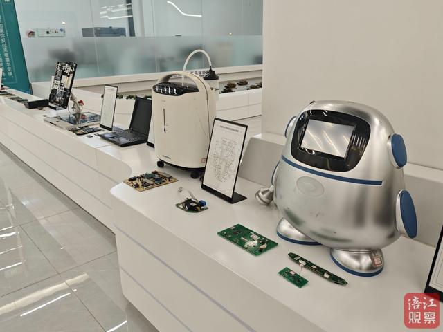 绵阳“中试记”｜“快”就一个字！一起探秘绵阳这条芯片中试“高速路”