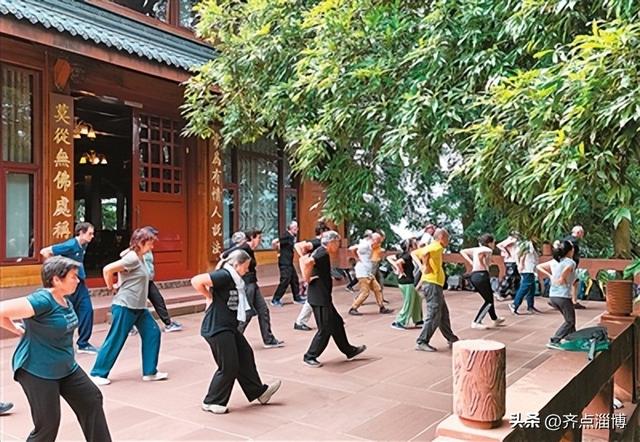 暑期旅游火热收官