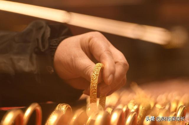 凌晨突发！黄金、白银彻底爆了，两大交易所发布紧急通知