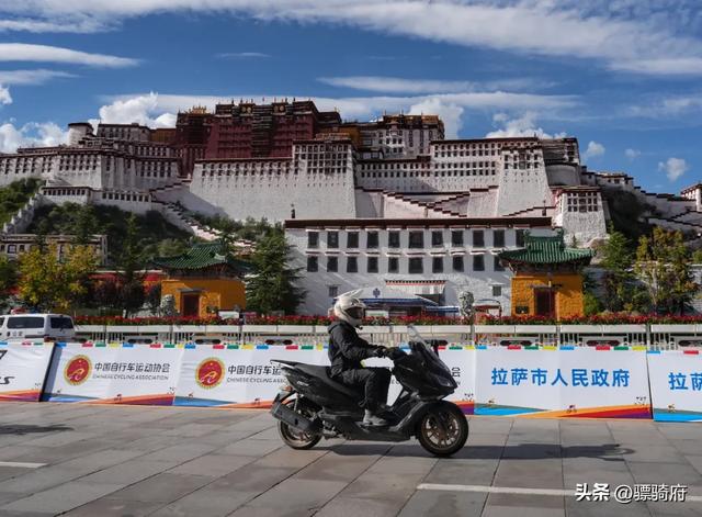 大小两群羊，3500公里的珠峰朝圣之旅