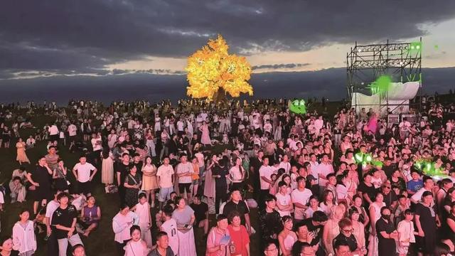夜邯郸：千年古韵入星河，璀璨夜色醉人间