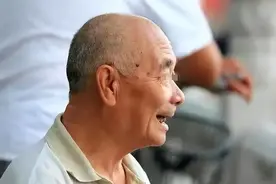 长期吃谷胱甘肽片护肝时，出现三个症状要及时停药，不妨看看图片