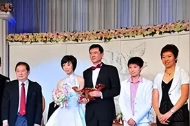与袁立分手的徐威，转身娶了大魔王张怡宁，如今15年过去现状如何图片