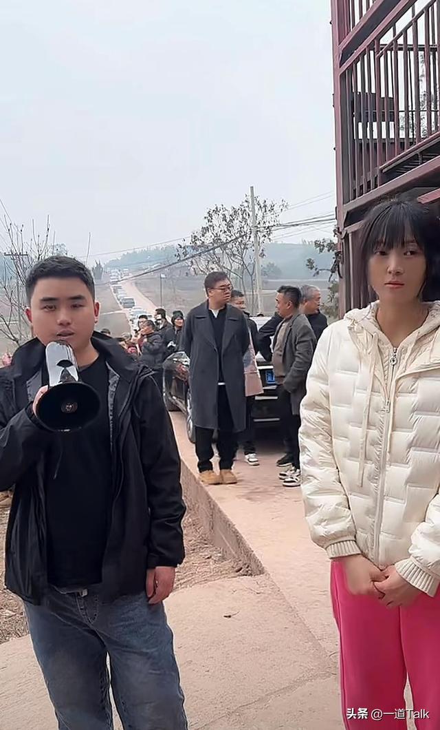 合川杀猪宴火到央视！人民日报点名	，恶心事发生，呆呆网名恐难保