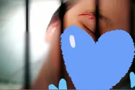 杭州11岁女孩玩密室逃脱被绊倒，眼皮缝了8针！北京曾有同龄女孩受惊吓踩空台阶，致9级伤残图片