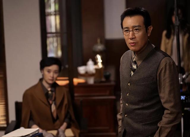 给过去10年最好的谍战剧排个名:《沉默的荣耀》第6,《风筝》第2