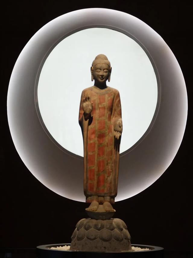 青州博物馆笔记，与他们对视三秒你能不能忍住不笑？青州的微笑