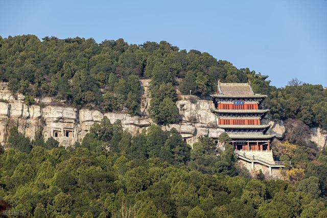 山西秋汛多雨持续8天，土石浸泡防范塌方滑坡，景区关门高速限流