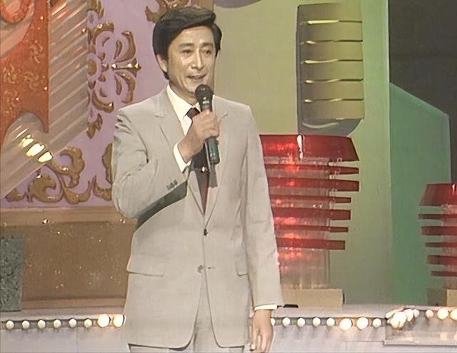 86岁宋世雄现状：定居北京老到认不出，托举儿女成才却都不在身边