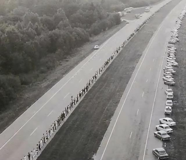 立陶宛为啥被称为“欧洲淫窟”？一起去瞧瞧这个可悲的中欧小国