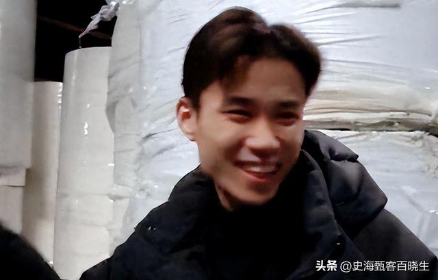 5年前，靠倒卖口罩一年赚60亿元，住5万一夜酒店的他，如今咋样了