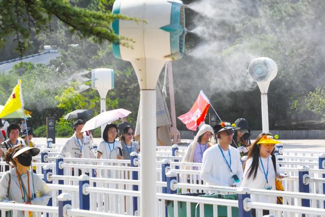 暑期旅游天气 “套路” 多?避险攻略请查收