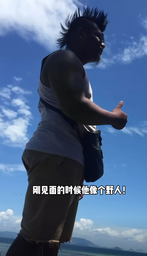15年，成都女大学生到马来西亚旅游，爱上潜水教练，现状如何？