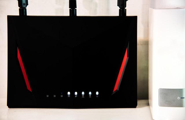 “路由器”要多久关闭一次？多亏宽带师傅提醒，才知我一直做错了