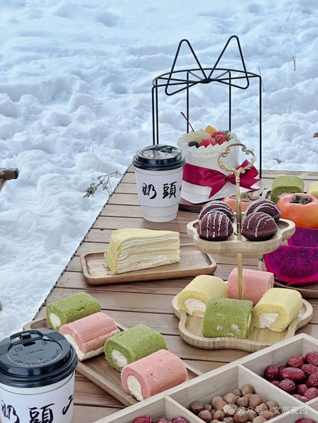 时逢大雪，安图约你围炉赏雪