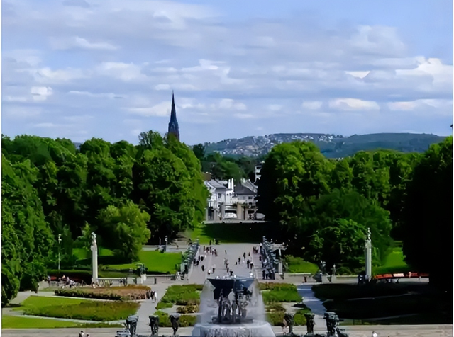 1800 万人春节出境游：不再死要面子！中国人的钱，全花这三件事上