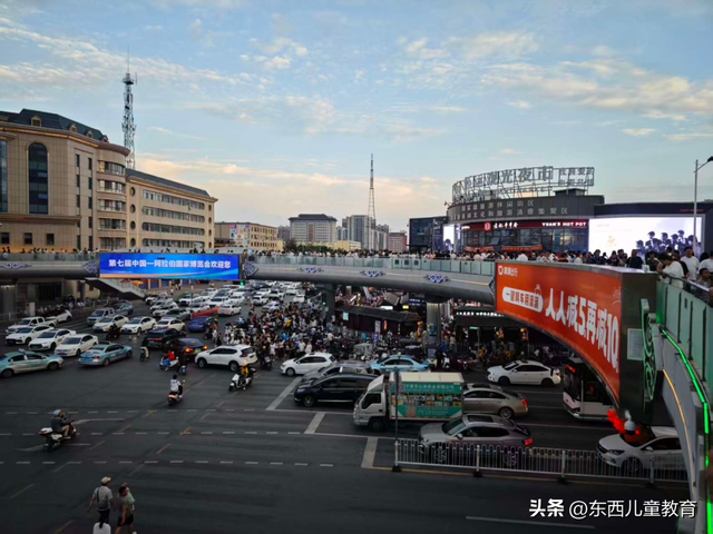 暑假的尾巴，逃离40°的城市，我去了个超“冷门”避暑地