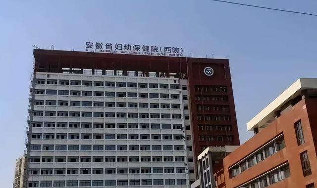 44分钟无人察觉！新生儿黄疸治疗竟成永别	，监控拍下窒息挣扎全程