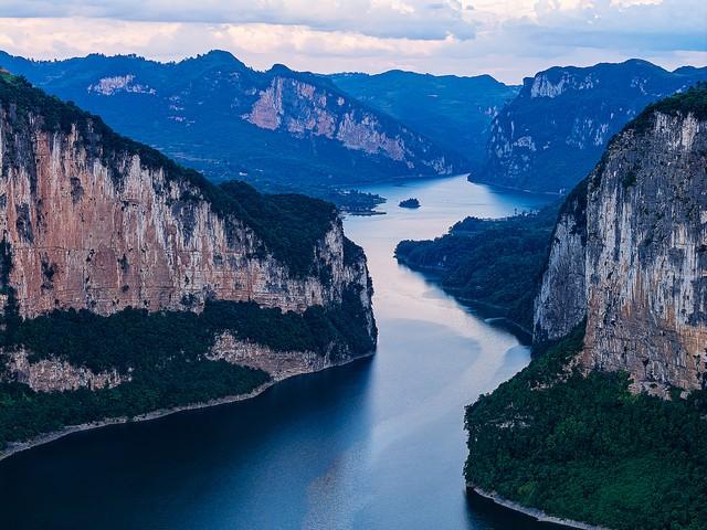 《中国国家地理》评出“中国最美峡谷挑战者榜”，这9个峡谷上榜