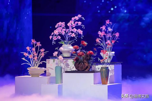 央视刷屏、“马”力全开!2026春节假期,淄博火爆出圈→