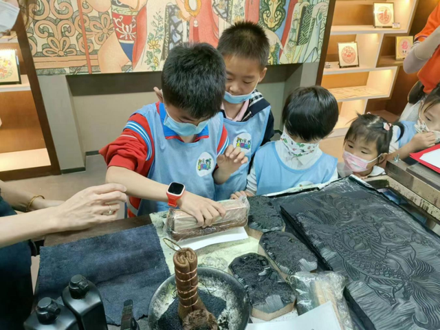跑游西青！2025西青区半程马拉松住宿+游玩线路福利和攻略来了！