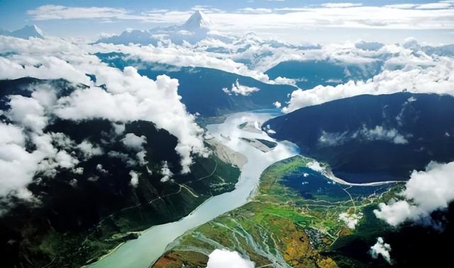 中国历史上有两个“天府之国”，一个在成都平原，另一个又在哪里