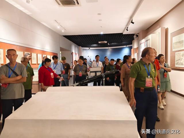 《铁道兵历史文化纪念园》开园一周年纪念仪式在徐州举行
