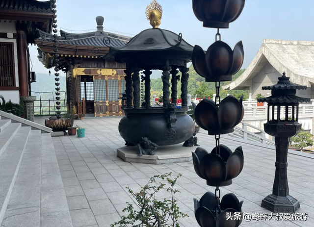 杭州多年修葺的古刹火了，隐入尘间气质迷人，已成徒步挑战处！