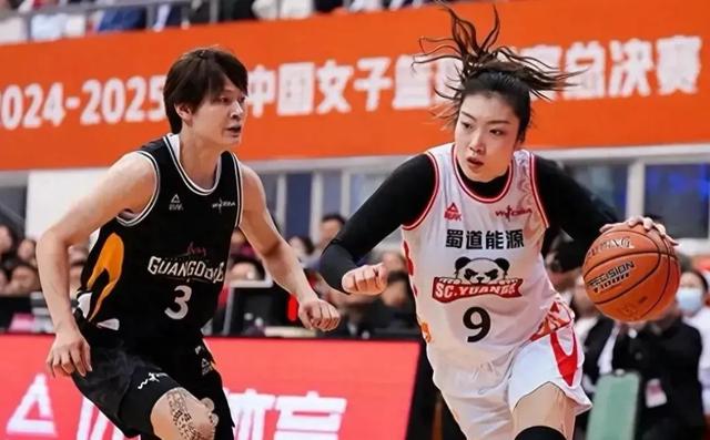 就在今天！8月29日上午，篮球传来周琦、赵睿、韩旭消息