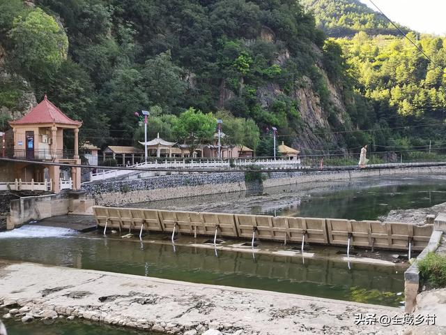 河南一个旅游度假区不收门票，还可以免费泡温泉，比想象的更野
