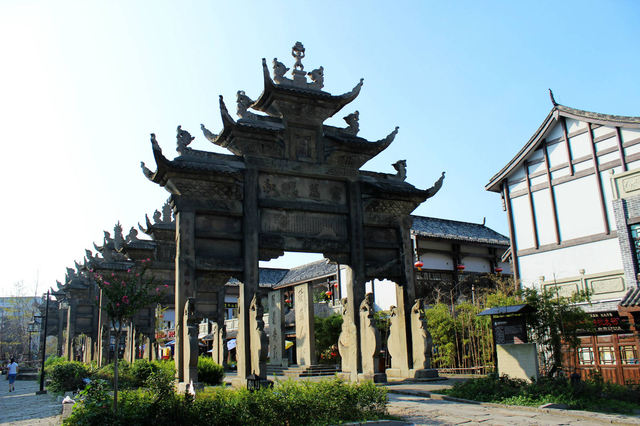 隆昌“中国石牌坊乡”的独特风景