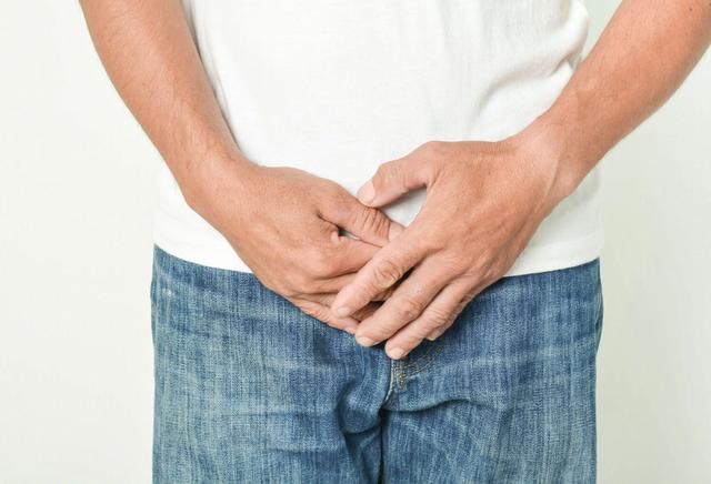 医生发现：前列腺增生大量喝茶，用不了多久，身体或有4大变化