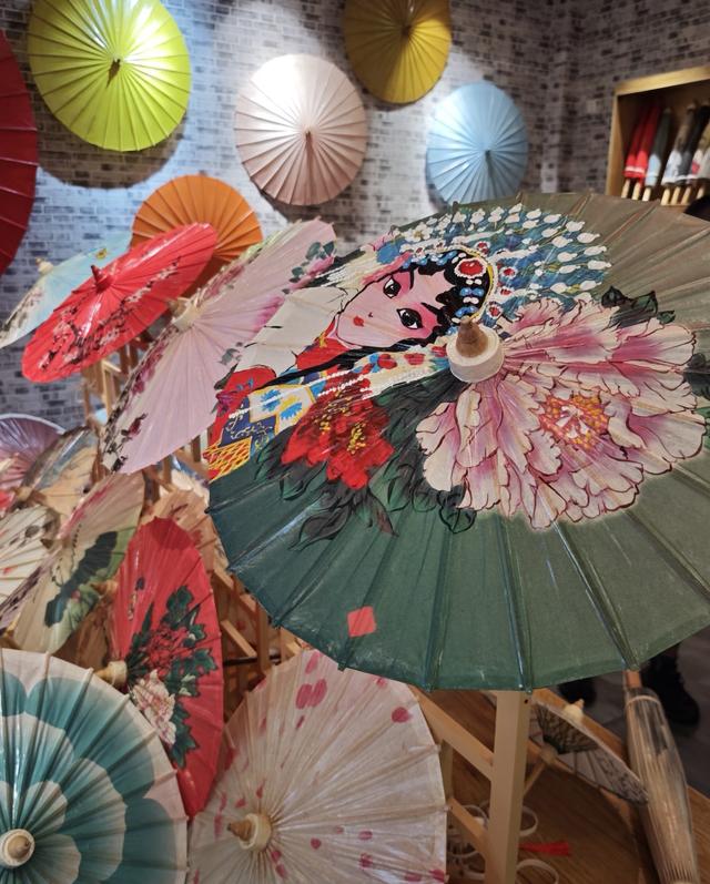 我是北京人，在四川泸州逛了几天，憋不住想讲讲这趟行程的感受。