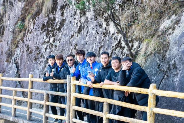 跨越千里，共赴绿茵！“赣超”宜春队携手“蒙超”通辽队同游明月山！