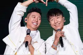 分道扬镳7年后，再看胡海泉、陈羽凡的各自境遇，简直是天差地别图片