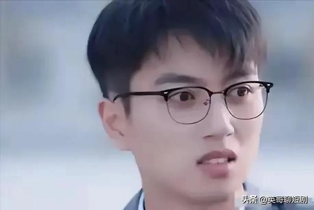 短剧门槛越来越低了，这样的人也来演“霸总”，导演能用点心不？