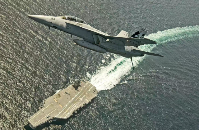 终于不嘴硬了？美媒开始承认：美军最大的敌人浮出水面，不是中俄