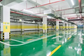 行风帮你问丨商住两用小区物业公司不允许住户在地下车库安装充电桩，该怎么办？图片