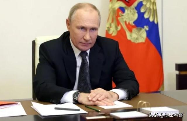 没想到	，35国已决定加入和平委员会，普京也动摇了，中国跟不跟？