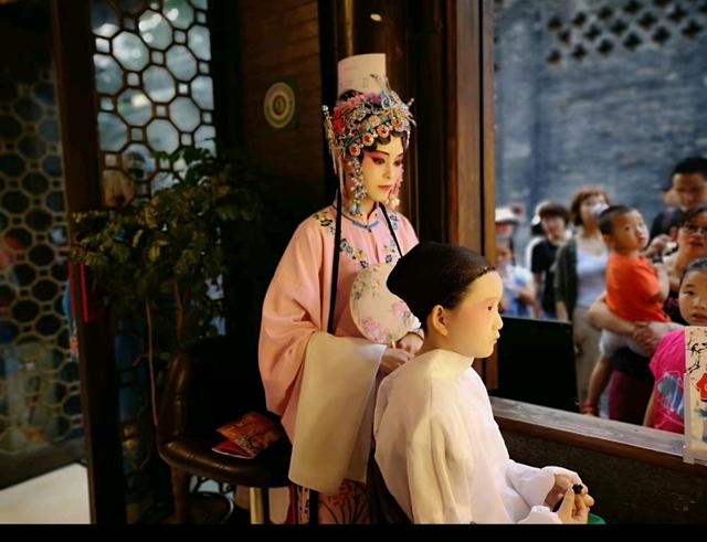 邂逅成都，沉醉天府