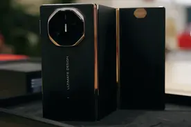 华为史上最贵手机来了！MateXTs非凡大师要刷新三折叠上限？图片