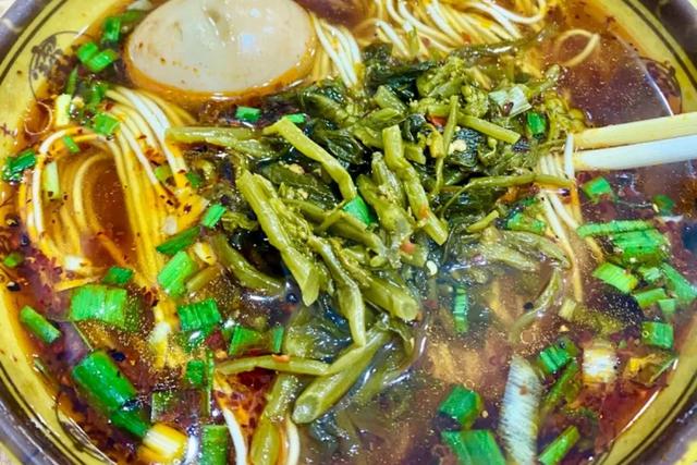 候车新玩法!机器人“墨茵”上岗,这里还有专属福利