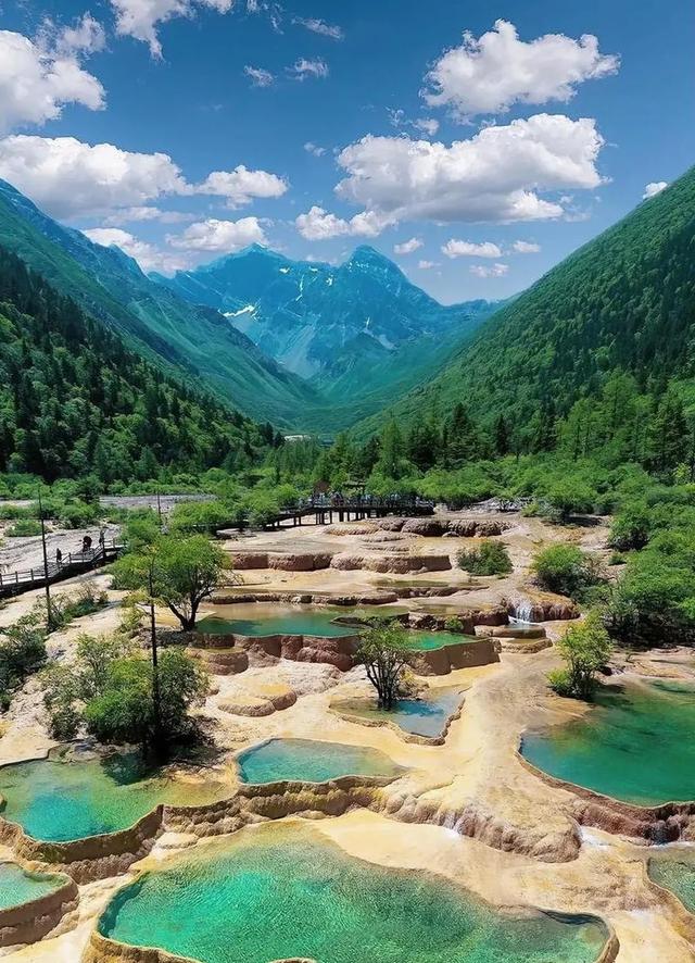 四川松潘的黄龙寺景区（附地图）