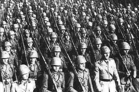 孙立人的“天下第一军”有多能打？把2000名日军赶进山谷活活饿死图片