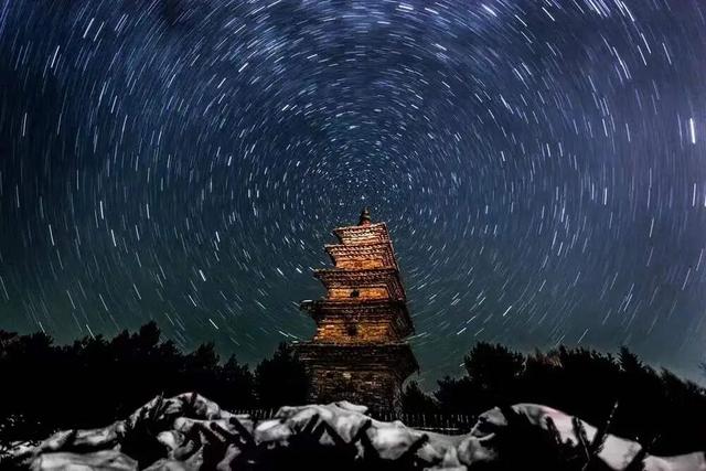 十一游长白丨在长白灵光塔下，把盛唐的砖、山野的风酿成独属你的诗