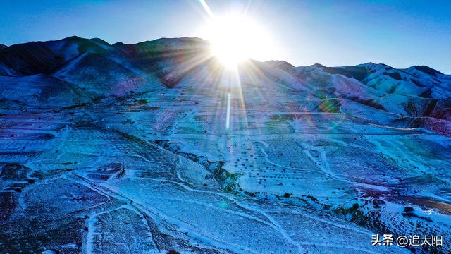 景泰：古城雪山沐夕阳