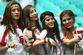 伊朗美女脱下头巾，世界为之震惊图片