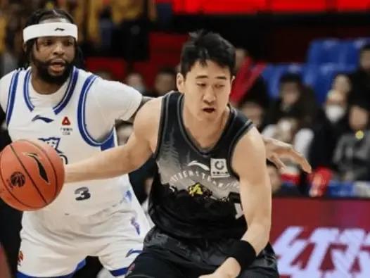 CBA最新积分榜 广东北京并列第一 宁波第九 新疆第十三 山东第十七