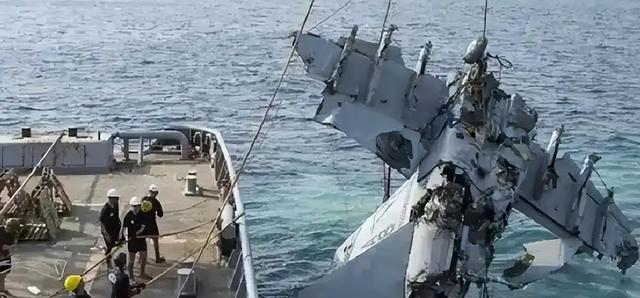 又是美国飞机！34年老货机起飞瞬间解体，百万升燃油烧出人间炼狱